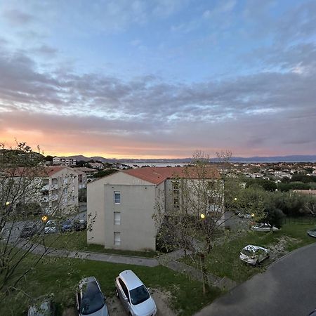イエールSuperbe Duplex Refait A Neuf !アパートメント エクステリア 写真